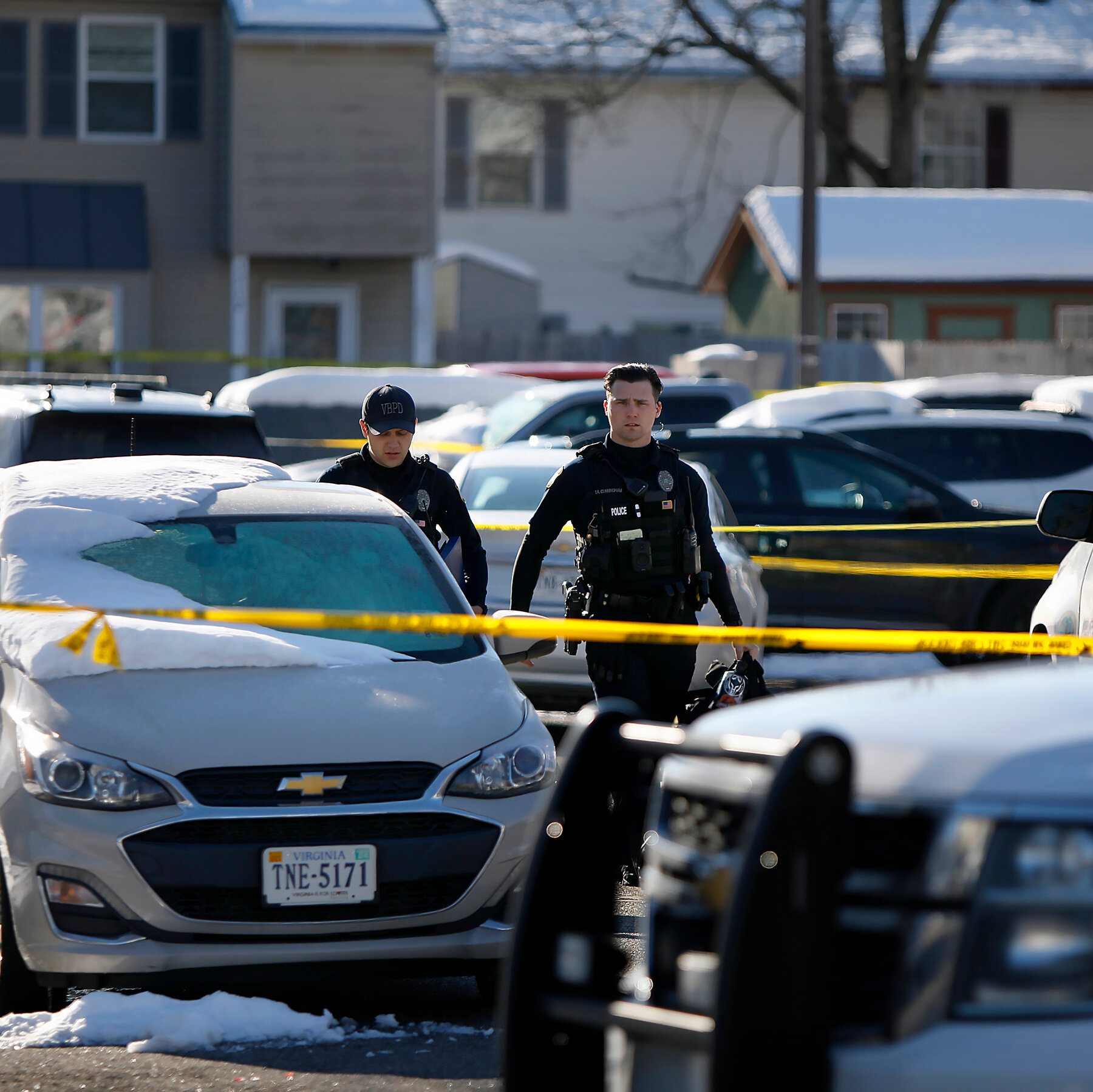  2 Virginia Beach Police Officers Are Fatally Shot During a Traffic Stop 