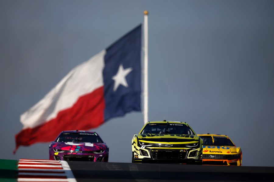  How to get tickets for the NASCAR races at COTA 