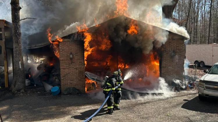  Propane tanks ignite massive garage fire in Midland; no injuries reported 