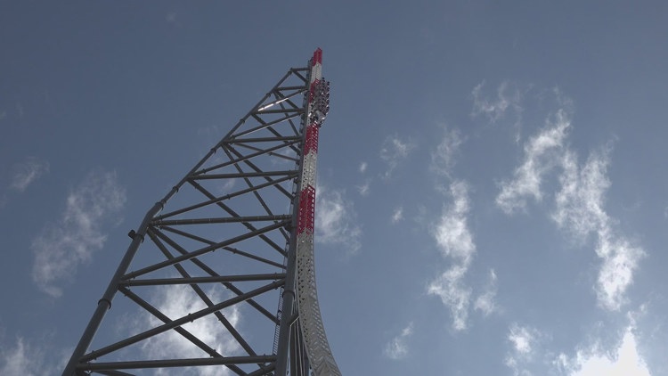  Cedar Point announces riders will now have free lockers at Top Thrill 2 roller coaster amid its strict loose article policy 