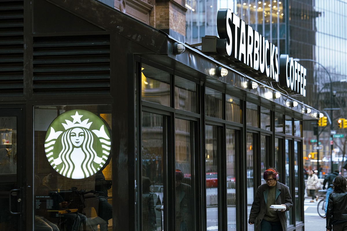  Starbucks is laying off workers and paring back the menu as it tries to turn the business around 