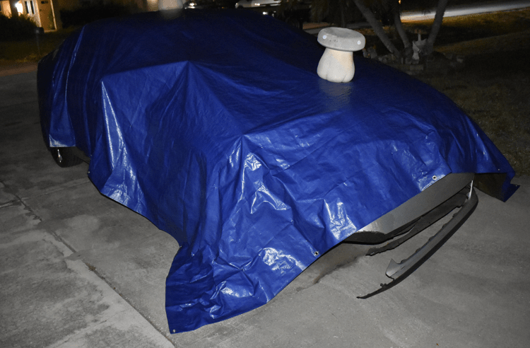  Tarp covers car that may be linked to deadly hit-and-run in Florida: FHP 