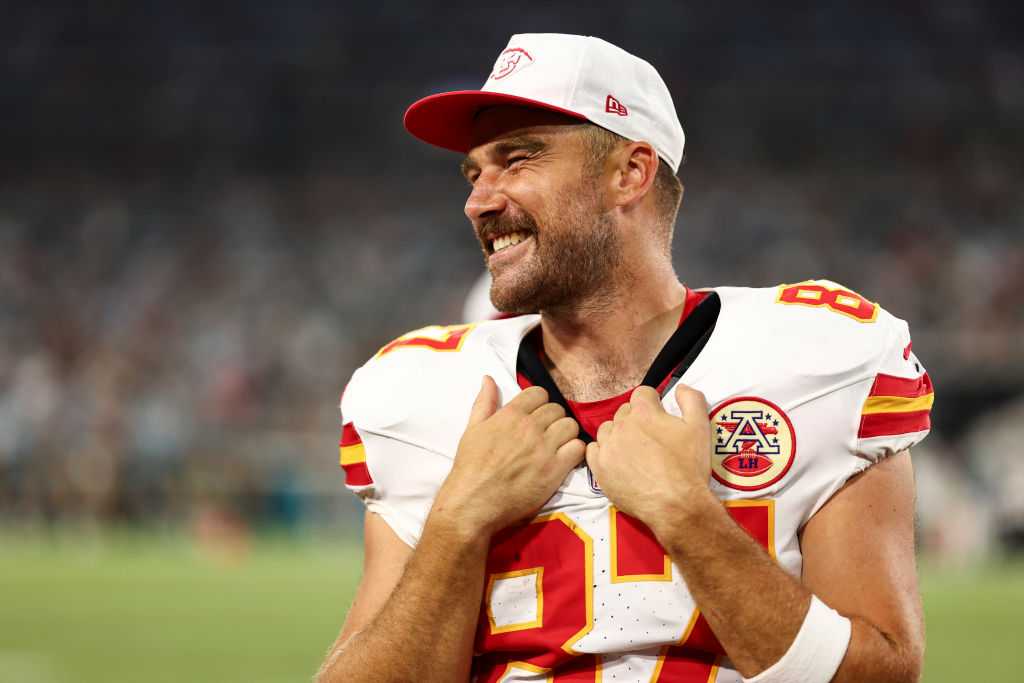  Travis Kelce would get massive 8-figure bonus if he doesn't retire 