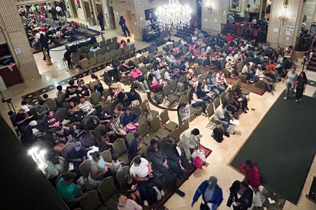  NYC Closing Roosevelt Hotel Migrant Welcome Center 