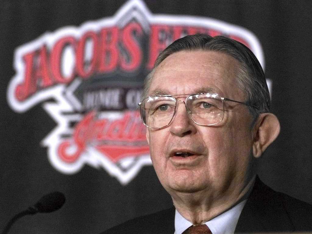  Cleveland Guardians owner Lawrence Dolan dies at 94 