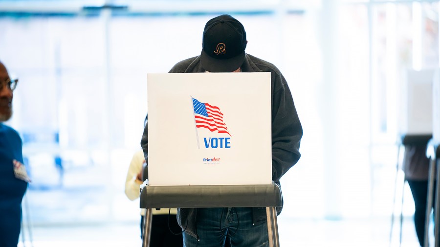  Poll workers needed in Virginia Beach for primaries in June 