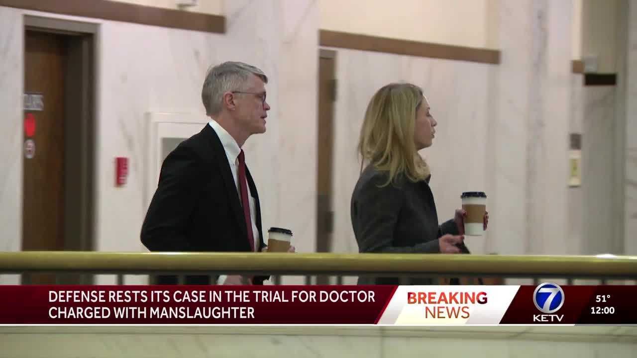  Defense rests its case in manslaughter trial for Omaha surgeon 