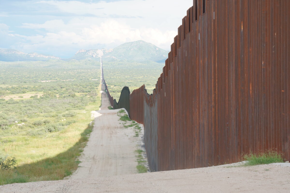 Border Patrol Seeking Contractors for Construction of Border Barriers, Infrastructure 