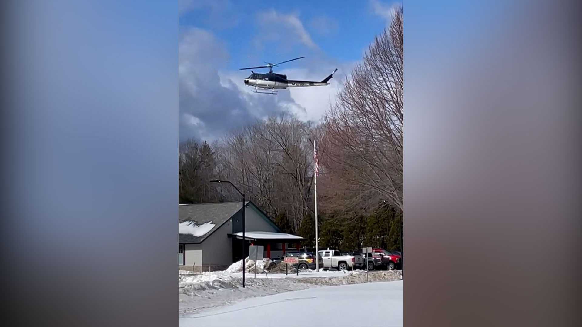  Plane crashes on Vermont mountain, all 3 people on board survive 