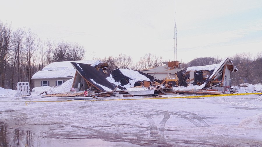  Barneveld Volunteer Fire Department vows to rebuild station after collapse 