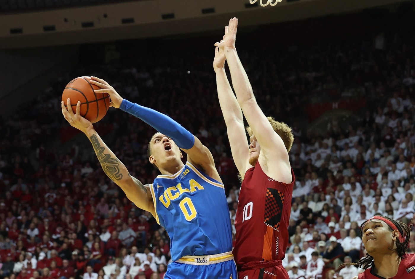  UCLA men’s basketball continues Big Ten gauntlet on the road 