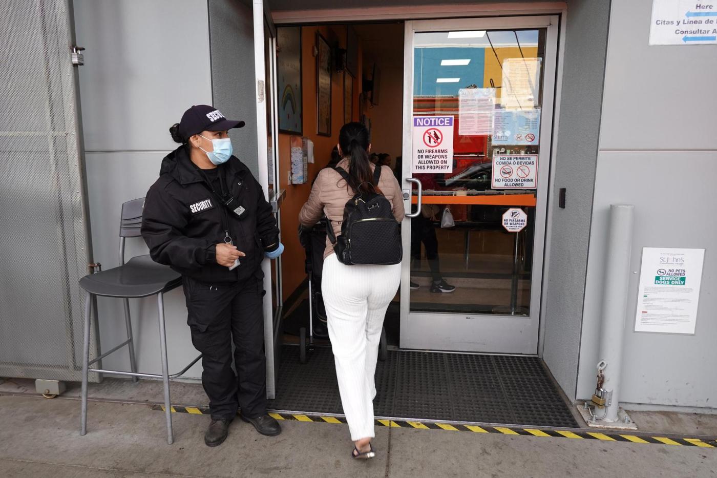  Health clinic workers brush up on constitutional protections as immigration raids loom 