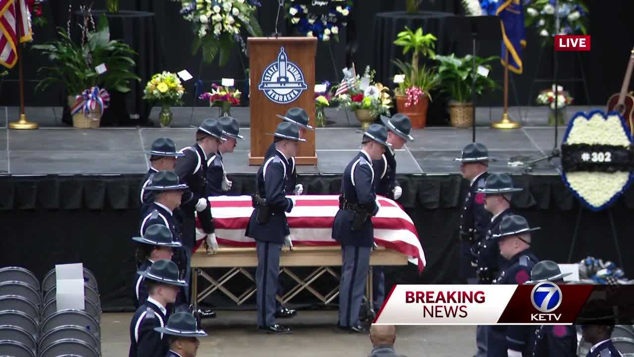  Watch: Community honors fallen trooper Kyle McAcy during procession 