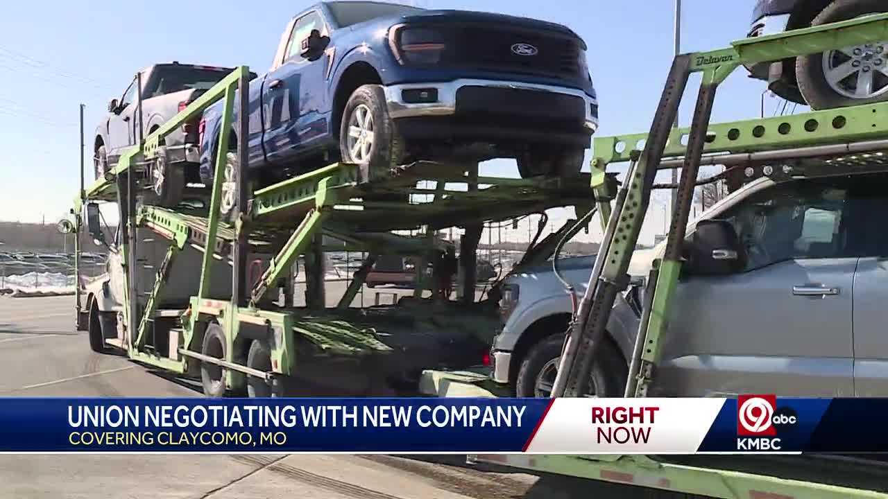  Former Jack Cooper Transport employees file federal lawsuit 