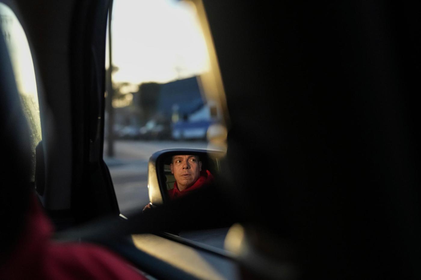  Volunteers use bullhorns and sirens to warn immigrants when ICE is in their area 