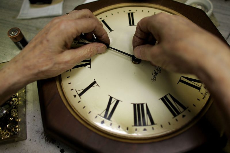  Poll: Should daylight saving time become permanent? New Mexicans weigh in 