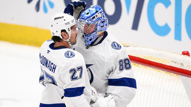  On a defense-first 8-game winning streak, the Tampa Bay Lightning are the hottest team in the NHL 