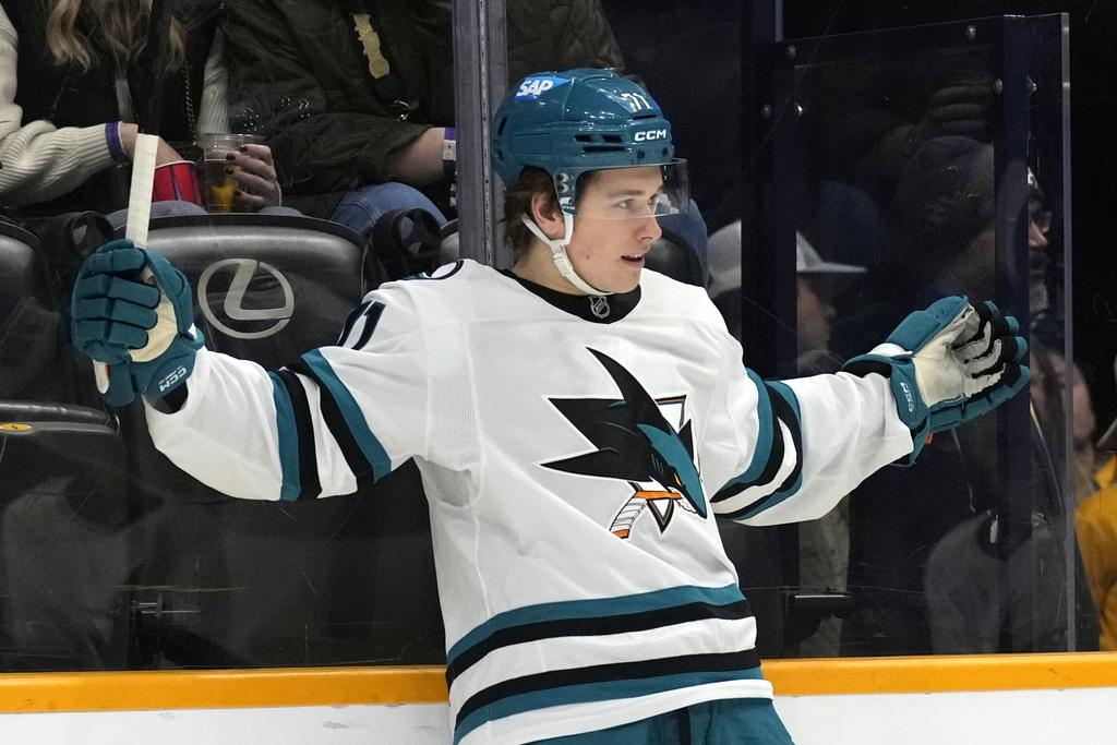  Kurtenbach: As the NHL trade deadline looms, a seismic shift is underway for the Sharks 