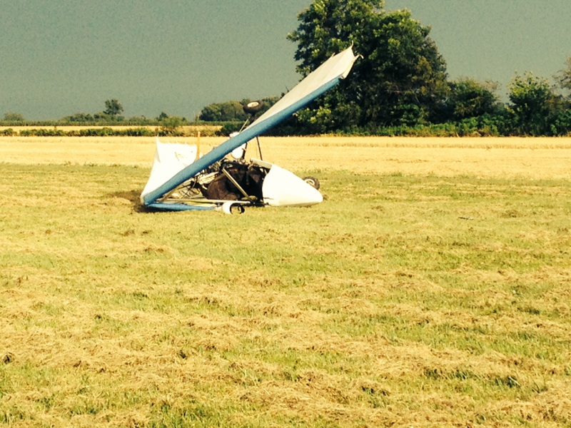  Small plane crashes in Pierron IL 