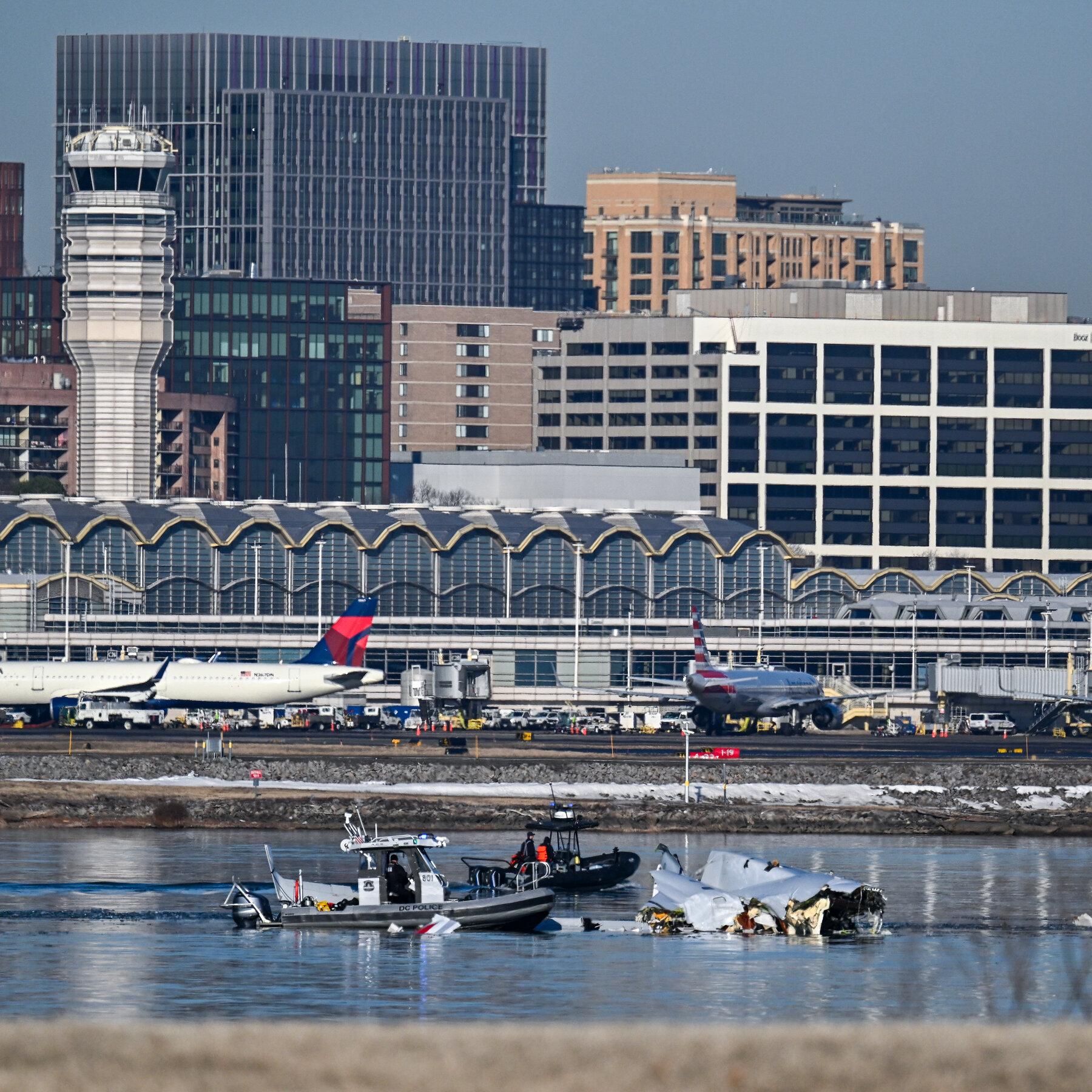  Restrictions Ordered for Helicopters Near Reagan Airport After Plane Crash 