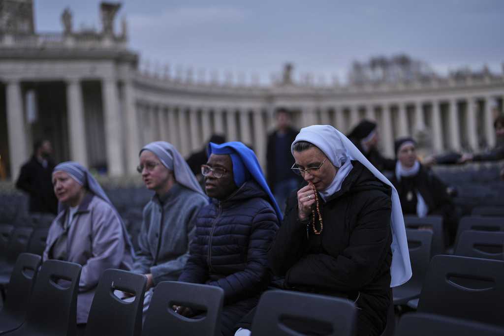  Pope Francis notching important milestones as he recovers from pneumonia 