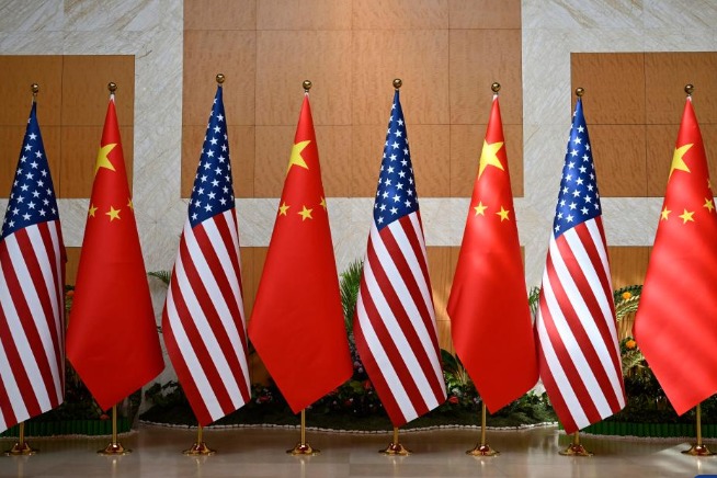  US 'very much' wants stable ties with China 