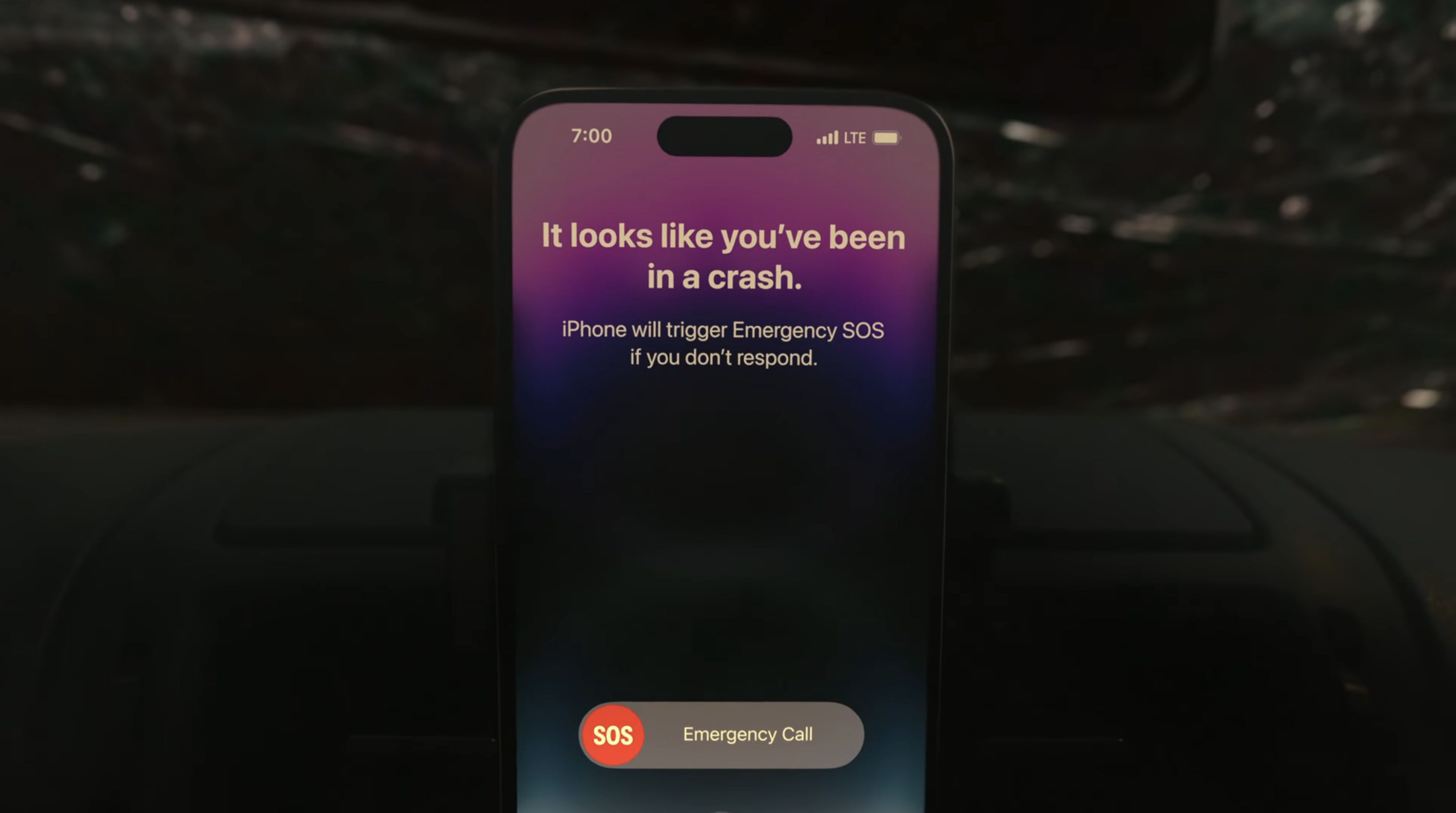  iPhone 14's Car Crash Detection Still Triggering False 911 Calls, Forcing Dispatchers to Reallocate Resources Away From Real Emergencies 