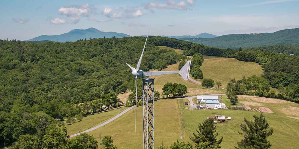  NREL Selects Manufacturers of Small- and Medium-Sized Wind Turbine Technology for 2022–2023 Funding 