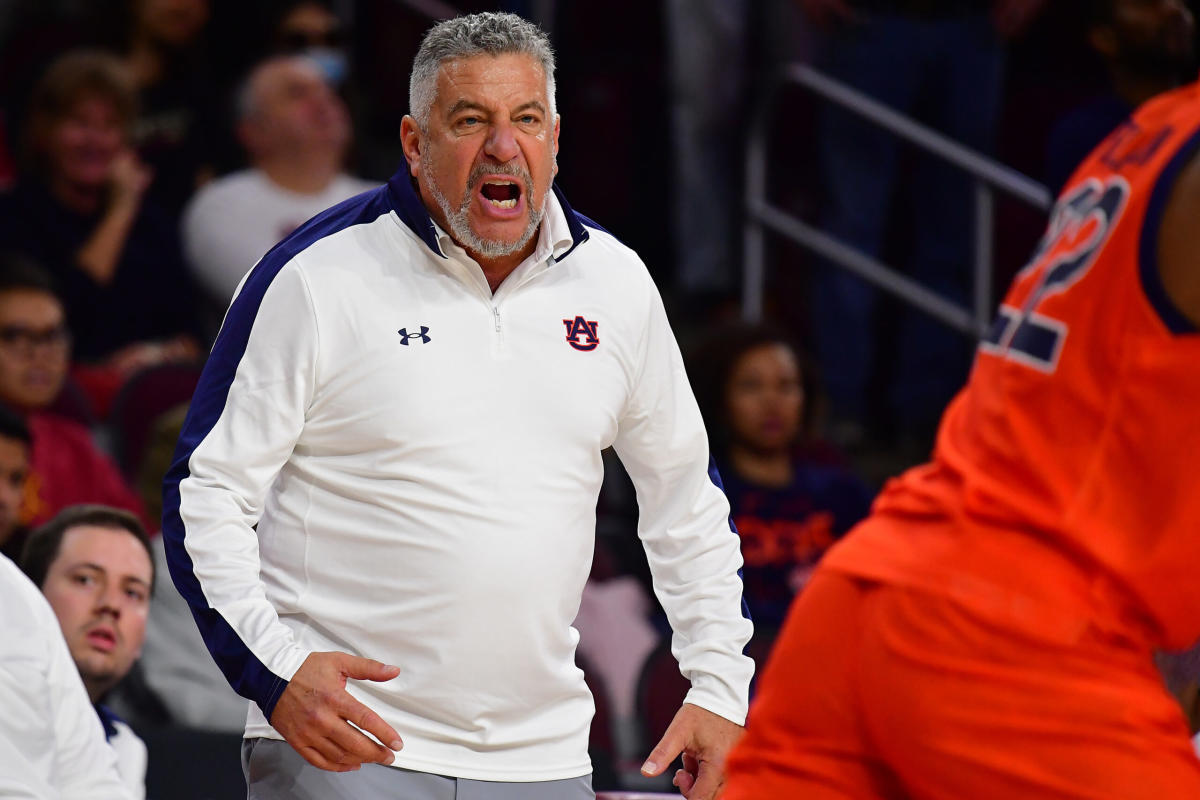   
																How Auburn’s loss to USC affects its’ latest KenPom ranking 
															 