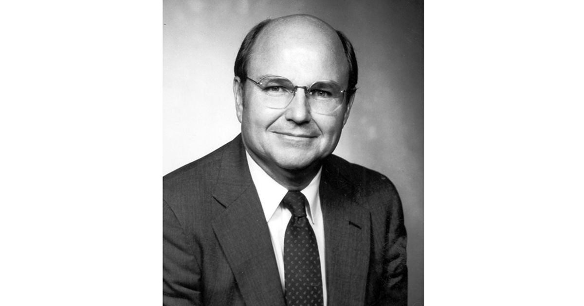  Remembrance: Norman Woods, former LLU president 