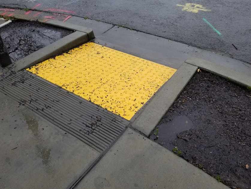  Most sidewalks in WA are not accessible 