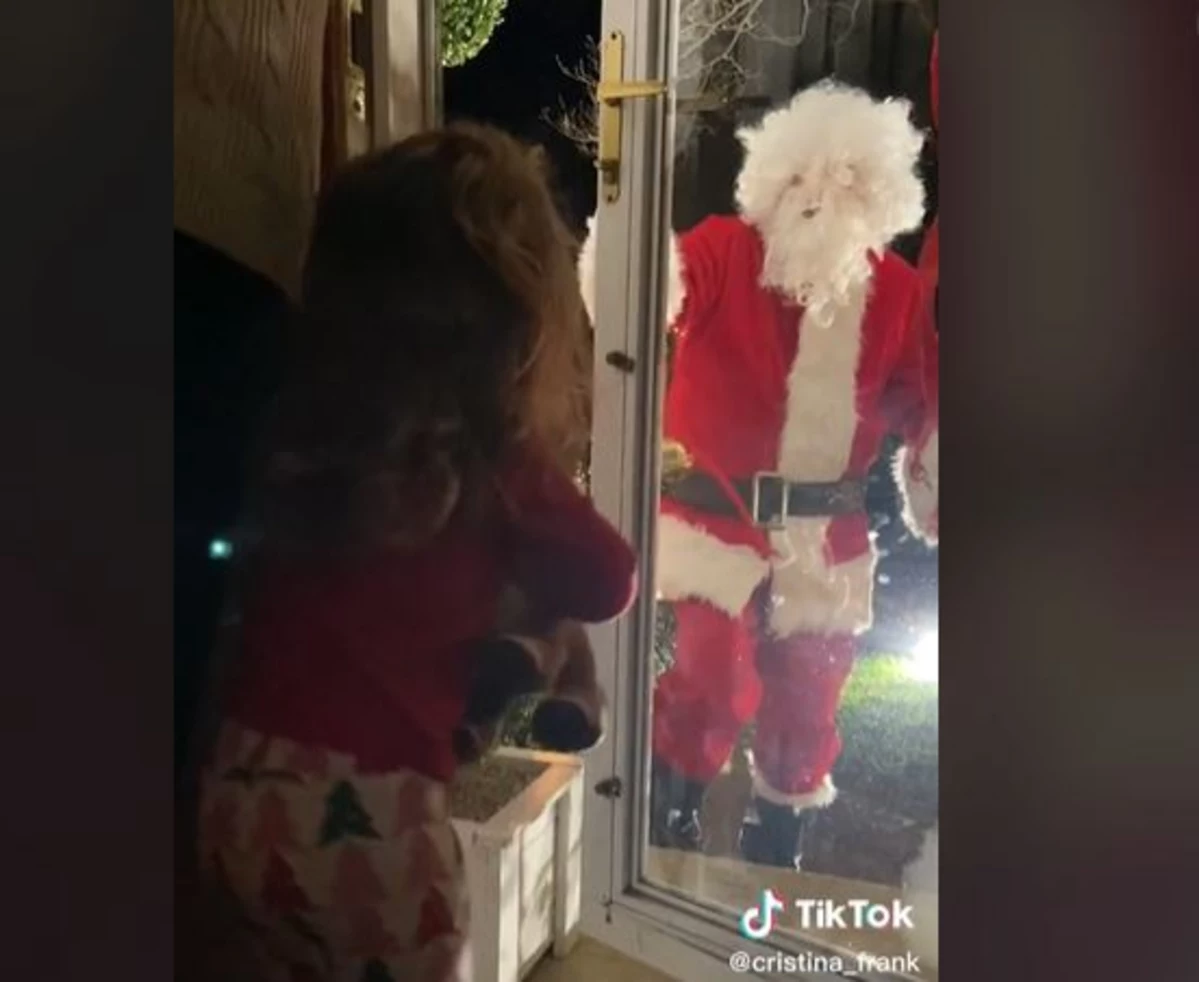  10 Million Plus People Love Maine Preschooler’s Reaction to Early Santa Visit 