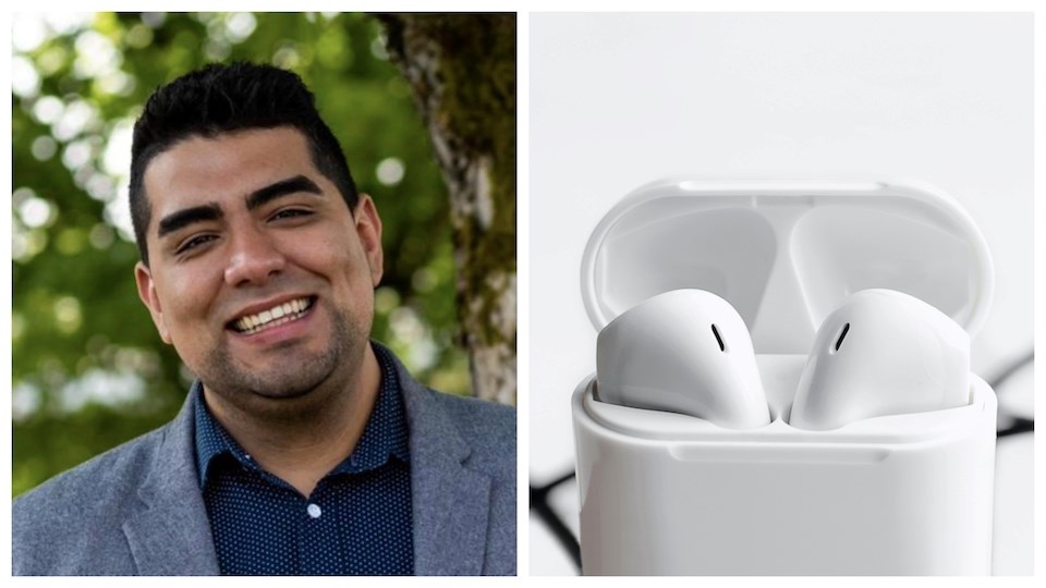   
																'It got interesting': Vancouver traveller watches AirPods travel from airport and back — without him 
															 