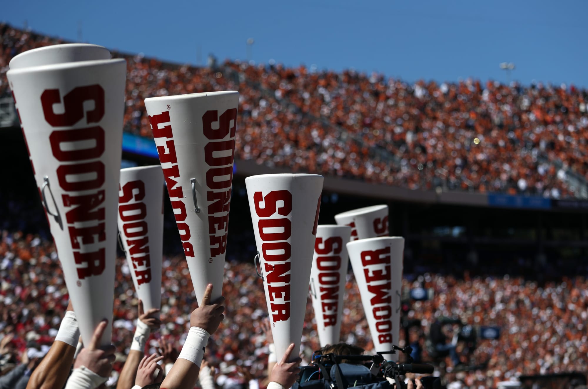 Oklahoma football: Sooner 2023 recruiting slowed, fighting to hold on 