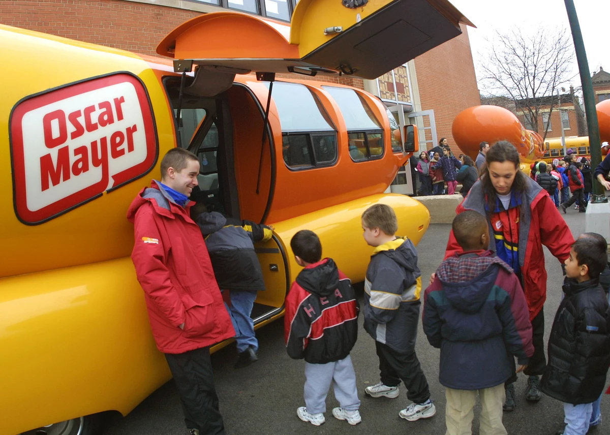  Dream of driving the Oscar Mayer Weinermobile? You’re in luck 