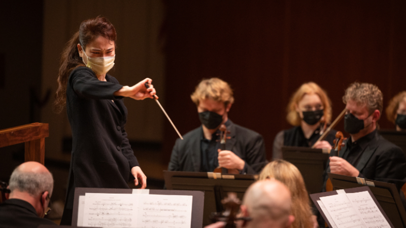  Atlanta Symphony Orchestra masks up again in concert of Clyne, Prokofiev, and Mussorgsky 