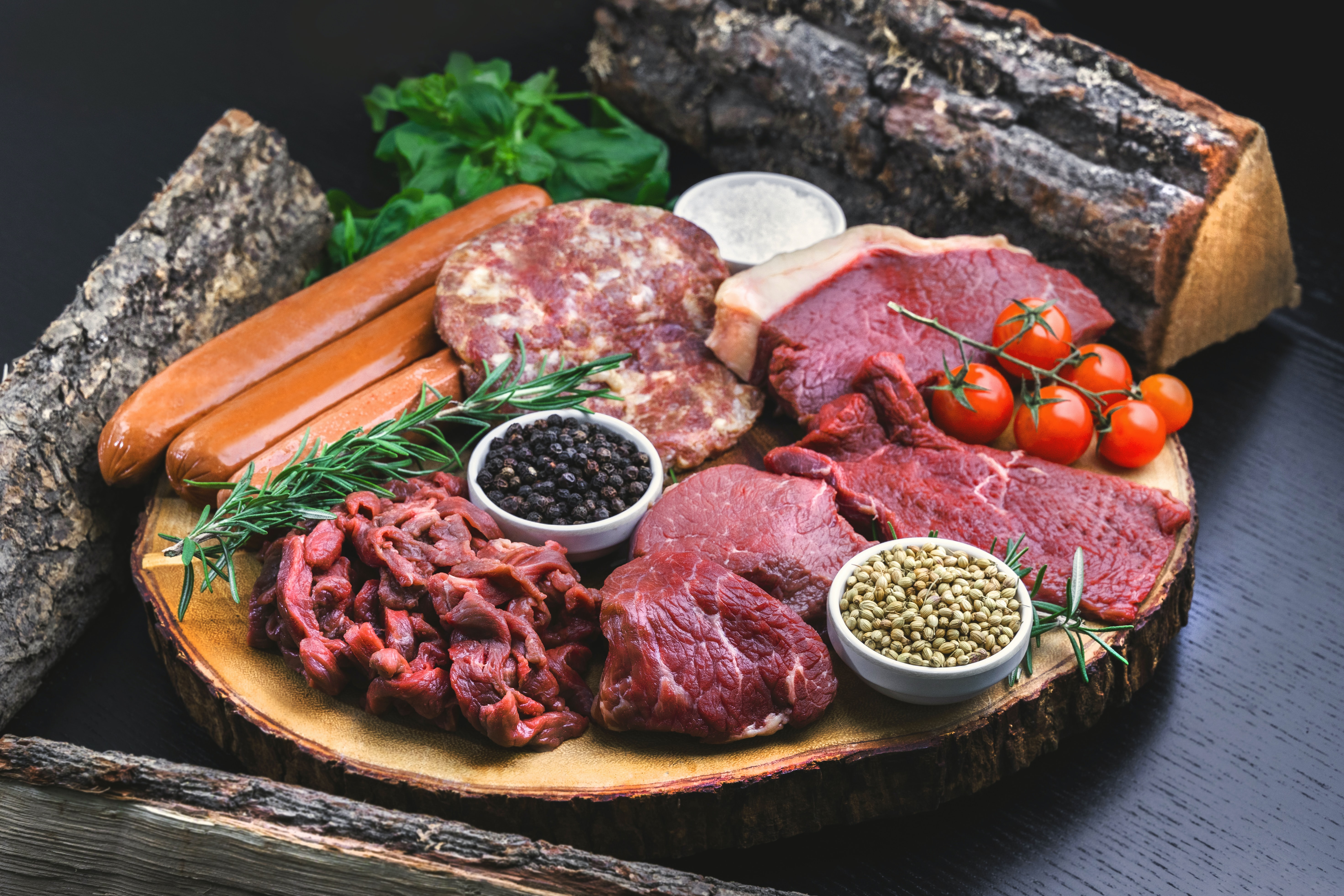  Smithfield Europa to buy Romania's Goodies Meat Production 