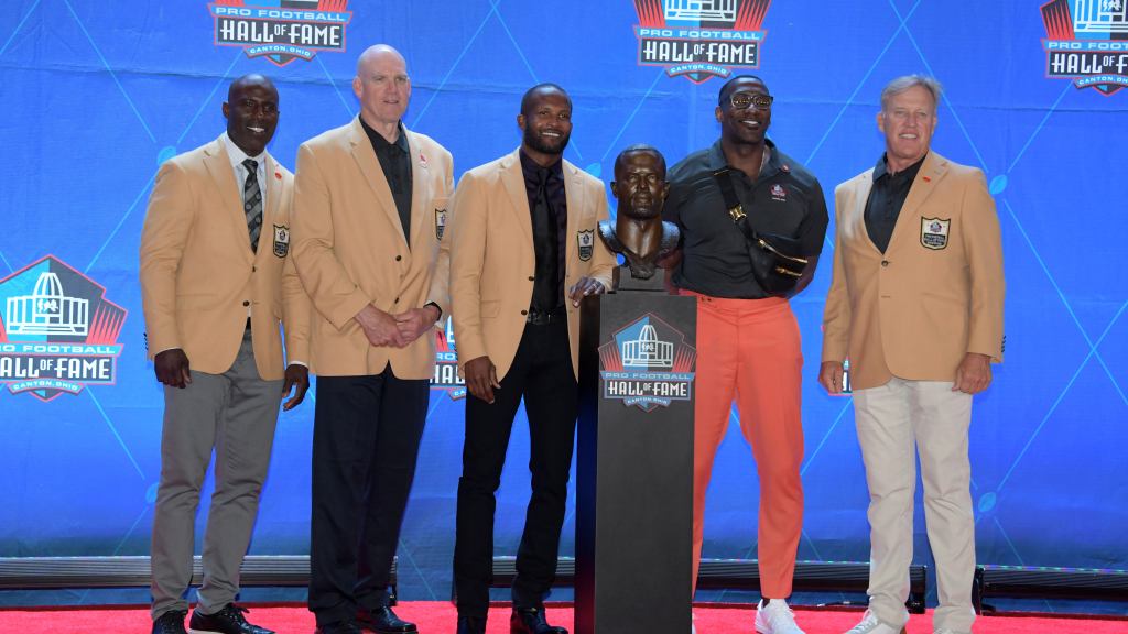  Gallery: 11 Broncos in the Pro Football Hall of Fame 