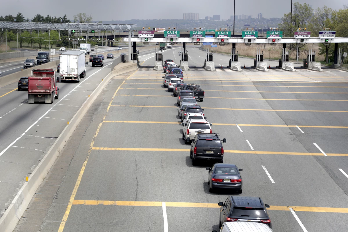  A new plan to cut E-ZPass costs in half for NJ commuters 