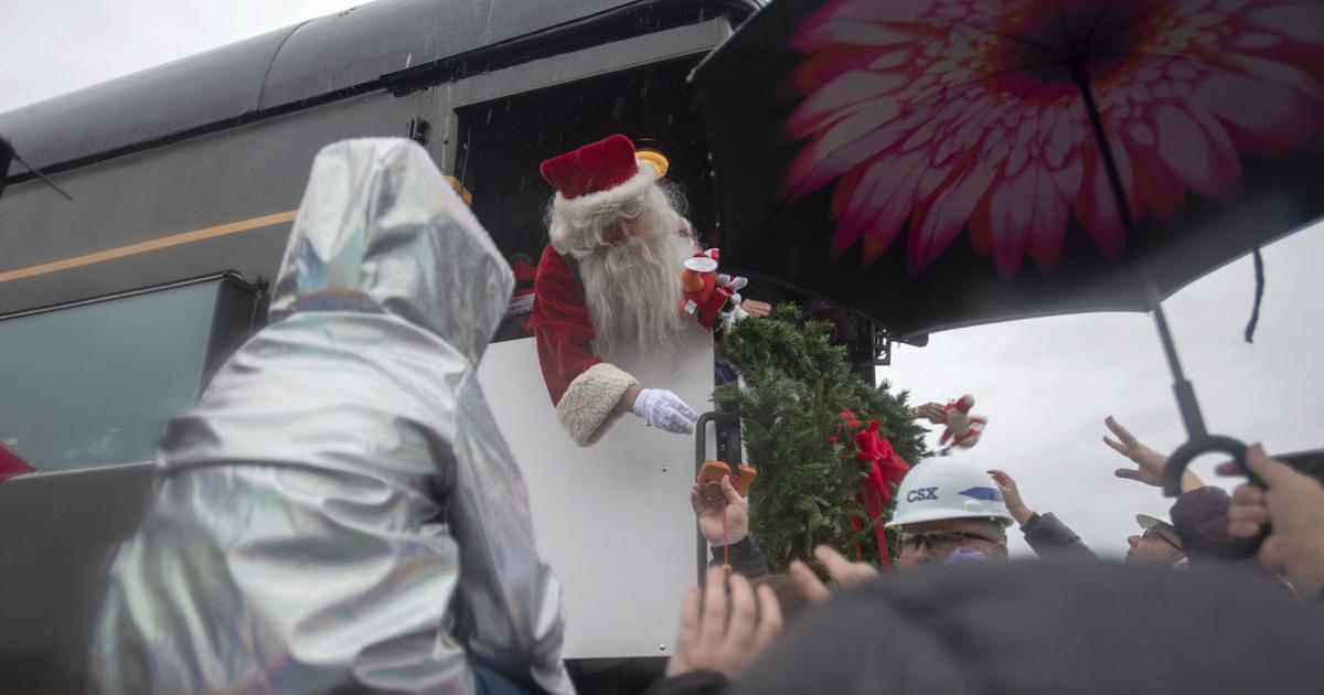   
																Santa Train to remain off the rails for 2022 
															 