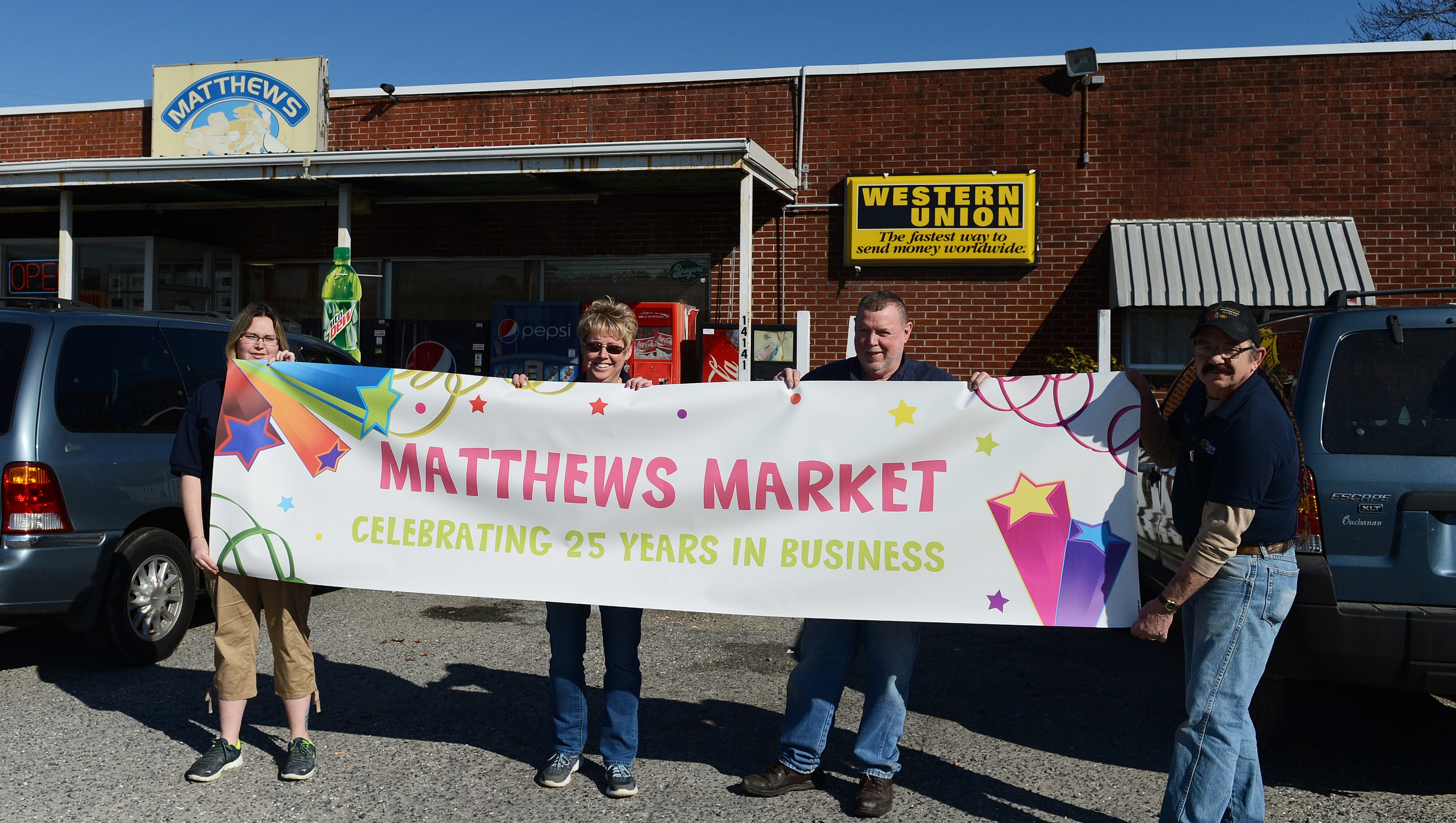  As rare independent grocer, Matthews Market a cut above 