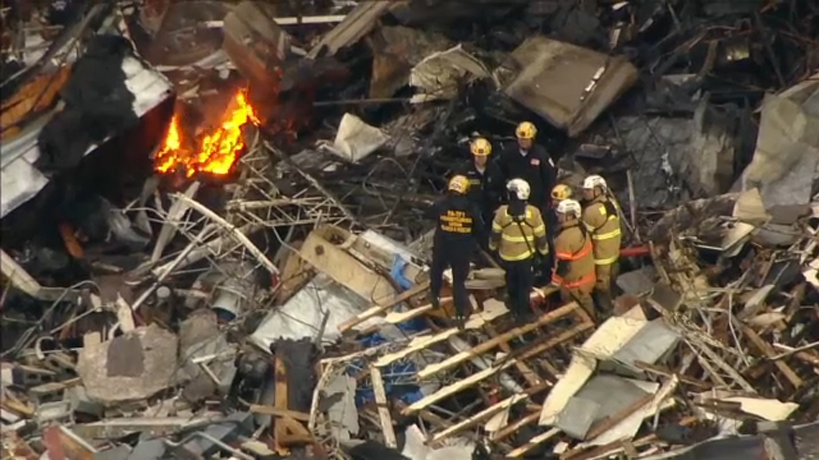  7 dead after Pennsylvania chocolate factory explosion; 1 person found alive in rubble 