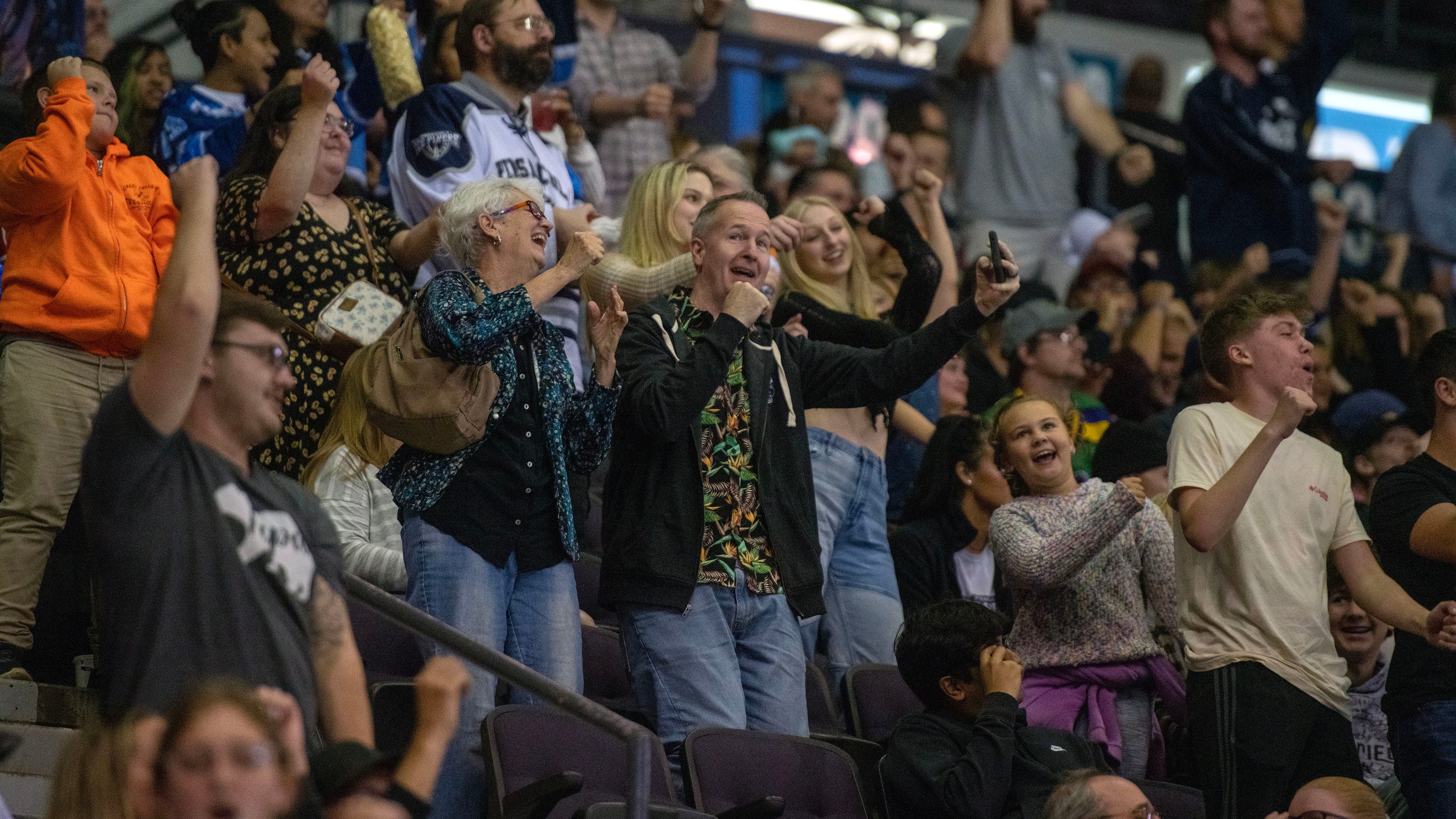   
																Pensacola Hockey: Ice Flyers attain record-setting season with home attendance 
															 