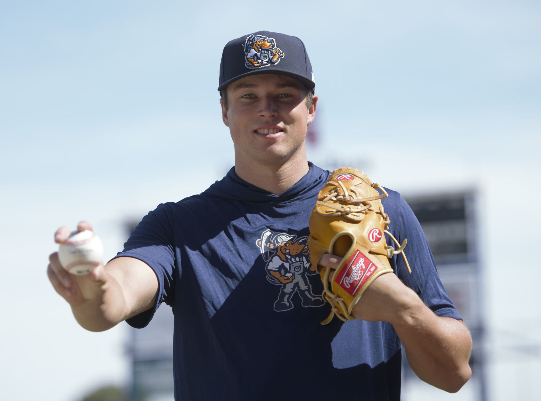  ROCKHOUNDS PREVIEW: Miller brings big-league arm to Hounds’ rotation 