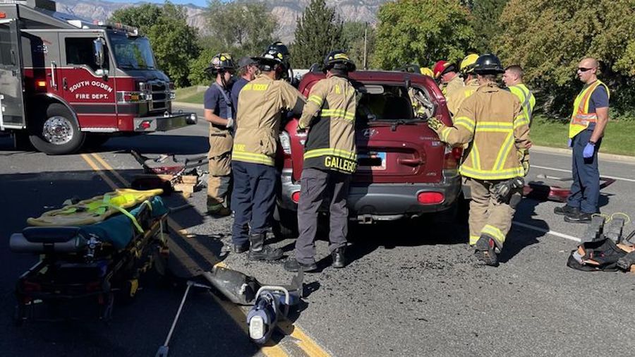  One extricated, transported to hospital after South Ogden crash 
