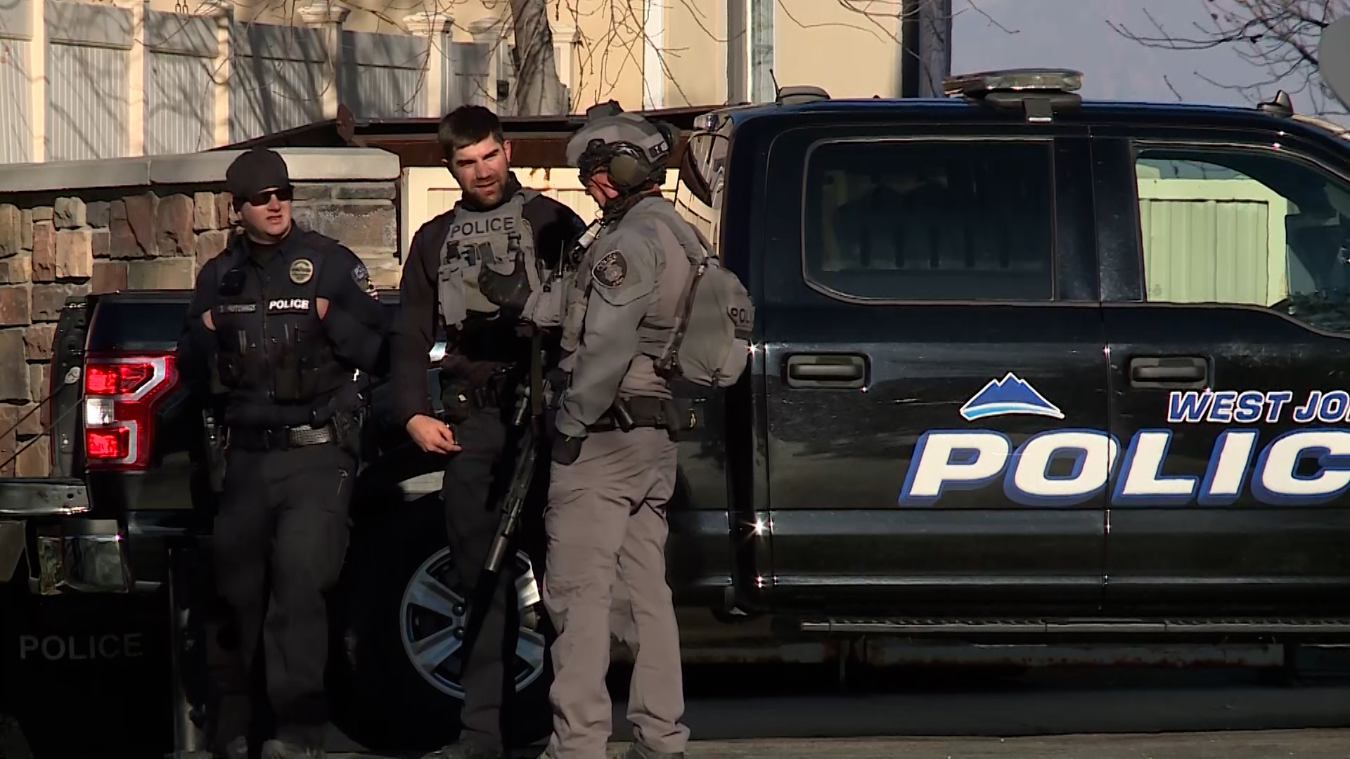  SWAT responds to domestic incident in West Jordan, one in custody 