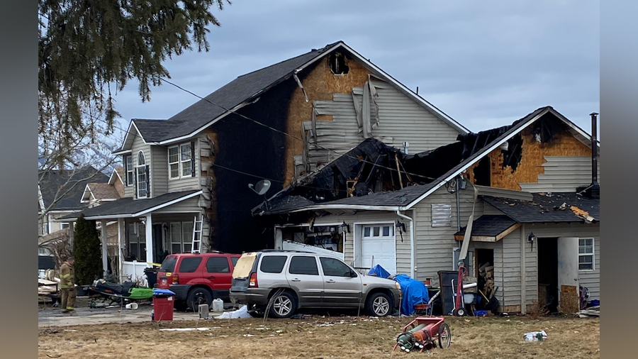  Fire causes extensive damage to home in Hyrum 