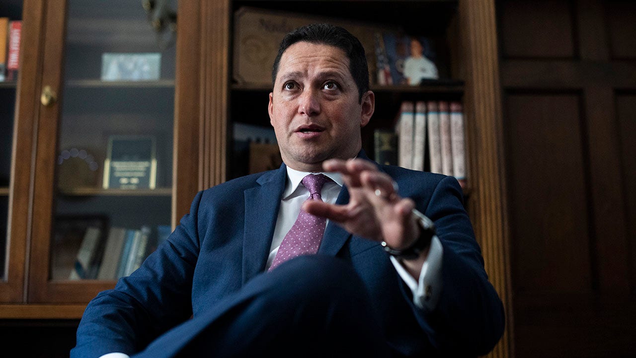   
																Texas Rep. Gonzales blasts Mayorkas for border chaos in his district: 'Change is coming' 
															 