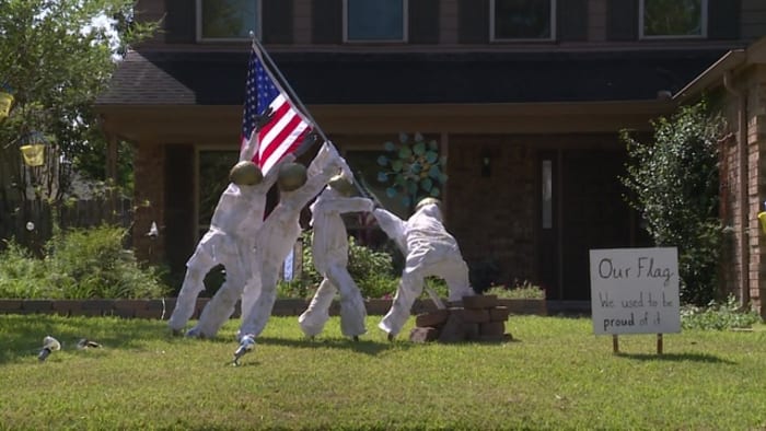   
																Patriotic Halloween yard display in Fort Bend County goes viral 
															 
