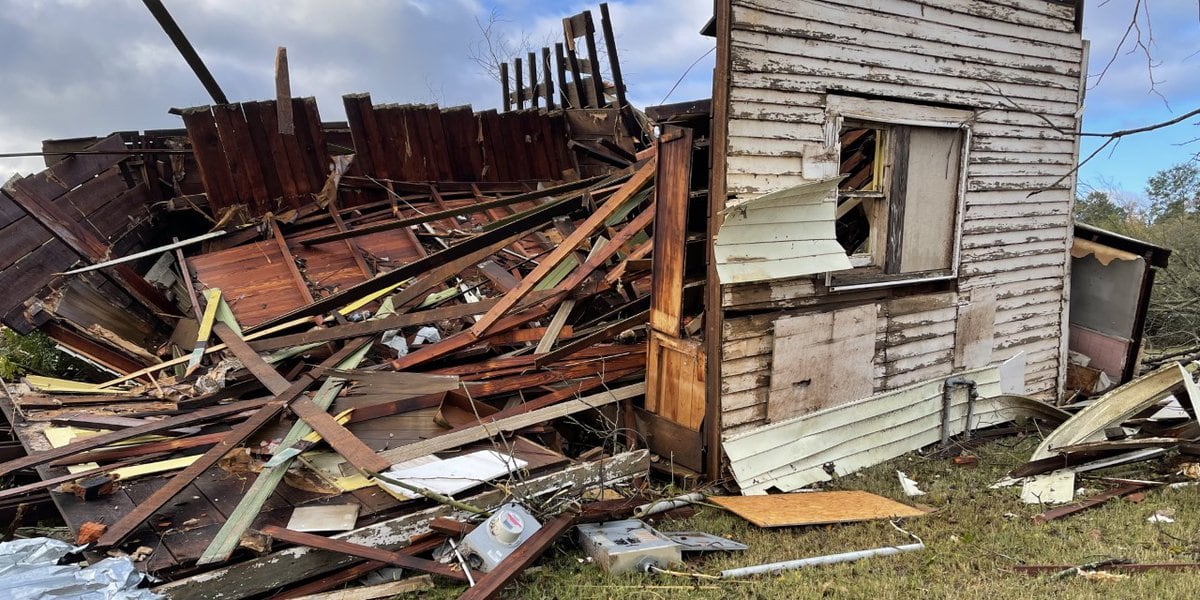  NWS confirms at least 4 tornadoes hit parts of Texas, Oklahoma 